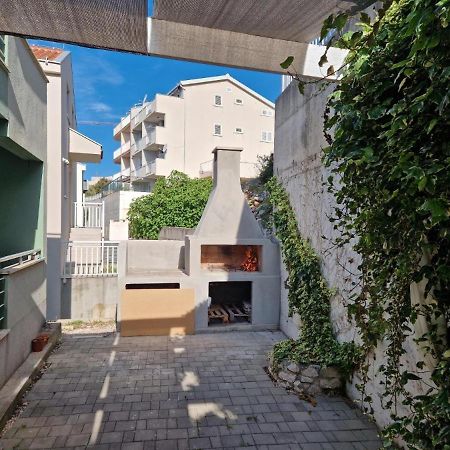 Casa Del Mare Apartment Комарна Екстериор снимка